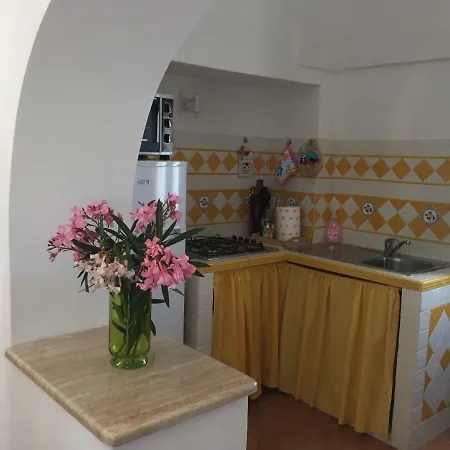Hétvégi ház Dammusi Matilde Tracino