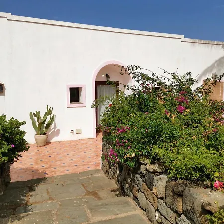 Venkovský dům Dammusi Matilde Tracino